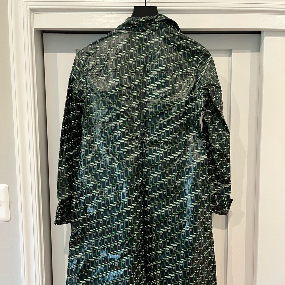 Very light weight Tory Burch rain jacket - Picture 2 of 5
